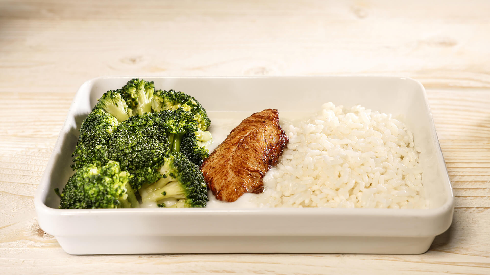 04_Haehnchen_Brokkoli_Reis